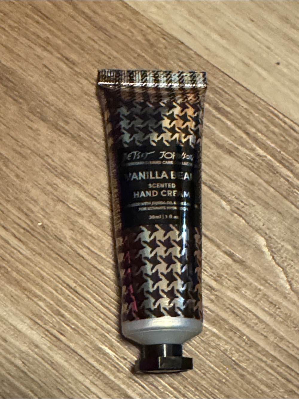 Ted Baker Metallic Houndstooth Hand Cream - Black & Gold